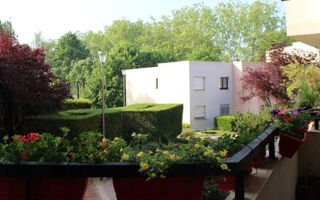  Appartement à louer 1 pièce 80 m²