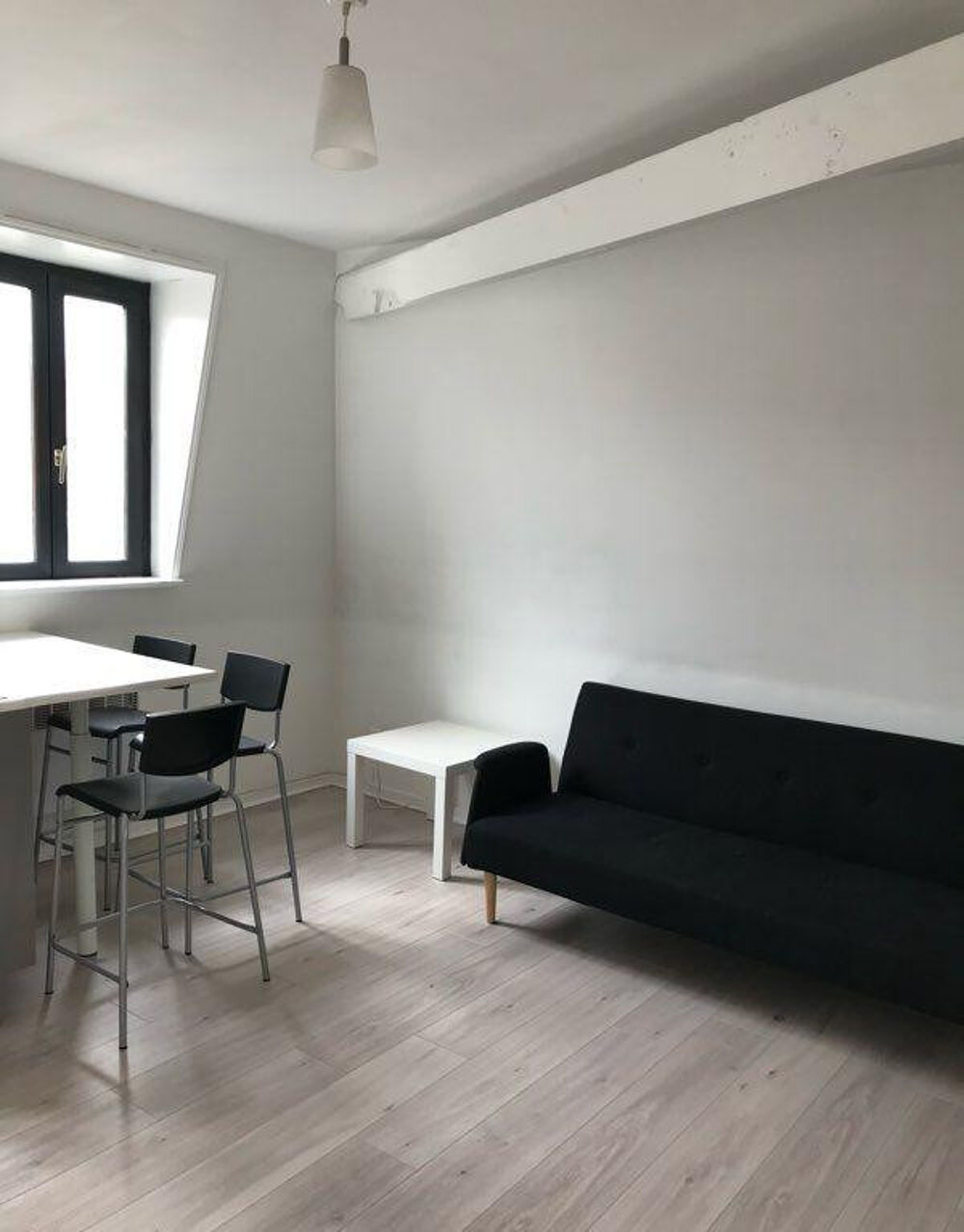 Location Appartement Beau 2P meublé de 27m² rue Bourignon Lille