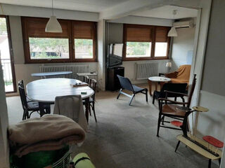  Appartement à louer 1 pièce 100 m²