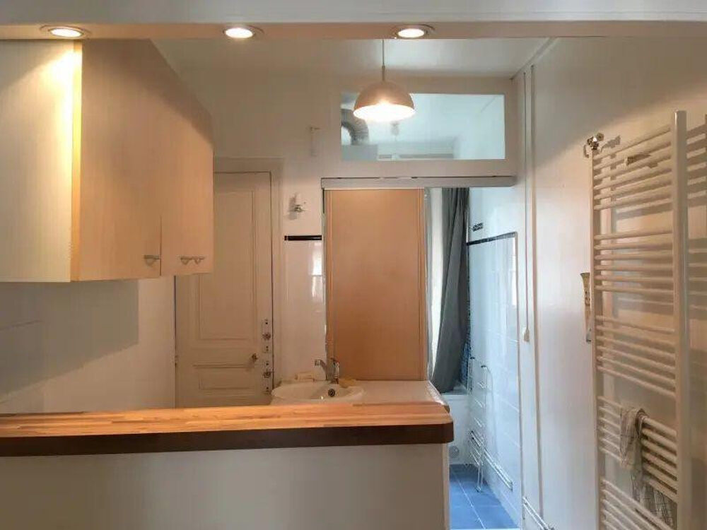 Location Appartement Appartement traversant et bien sécurisée Paris 14