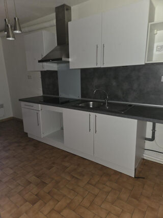  Appartement � louer 3 pi�ces 80 m�