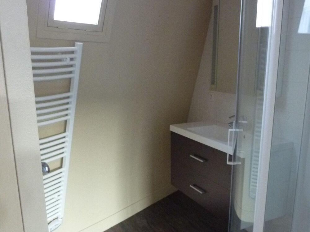 Location Appartement 2 pièces meublé, 40m², calme et lumineux Paris 10
