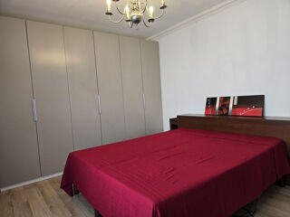  Appartement à louer 3 pièces 83 m²