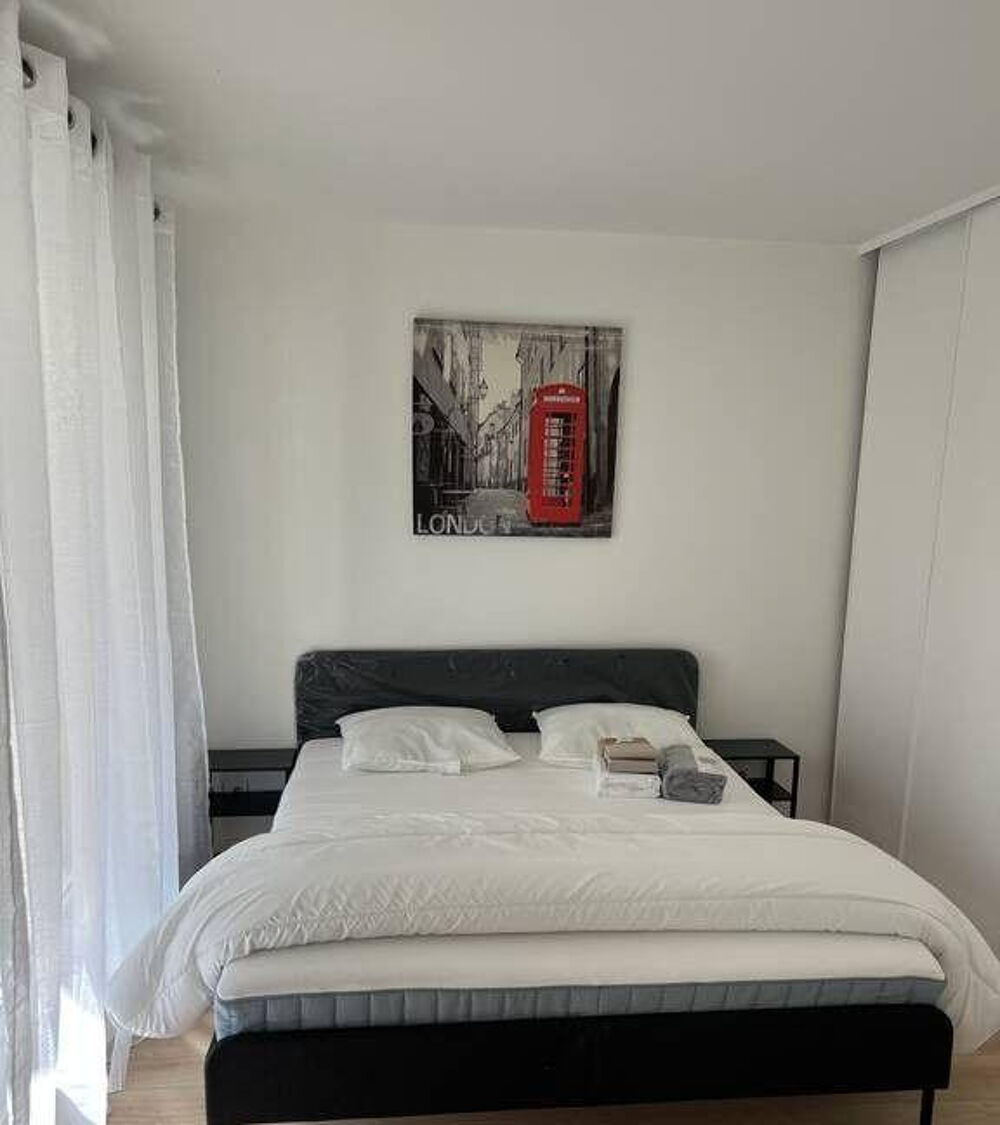 Location Appartement Beau 2P meublé 46m²  rénové avec balcon Courbevoie