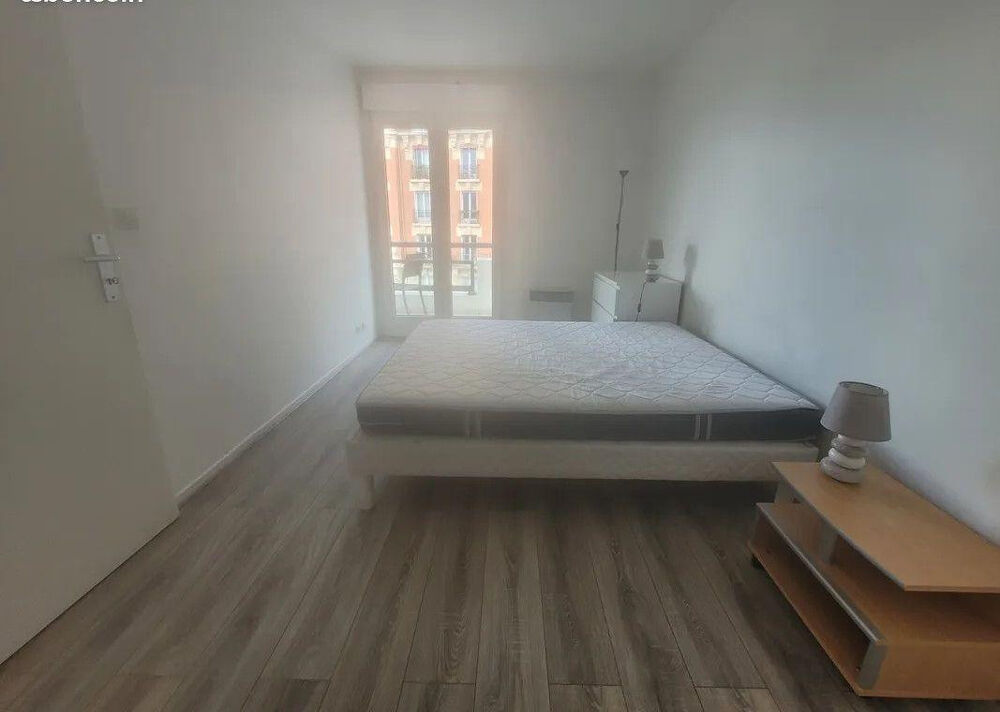 Beau F2 40m² meublé avec grand balcon