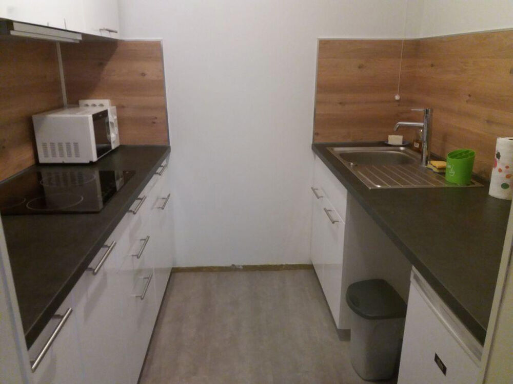 Location Appartement PAU, particulier loue appartement T1 meublé 33 m2 Pau