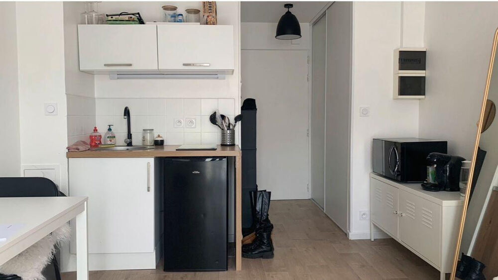 Location Appartement Beau studio meublé 19m² UCO Angers Angers