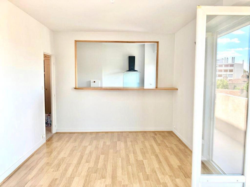 Location Appartement Beau 2P 46m² rénové avec parking Poitiers