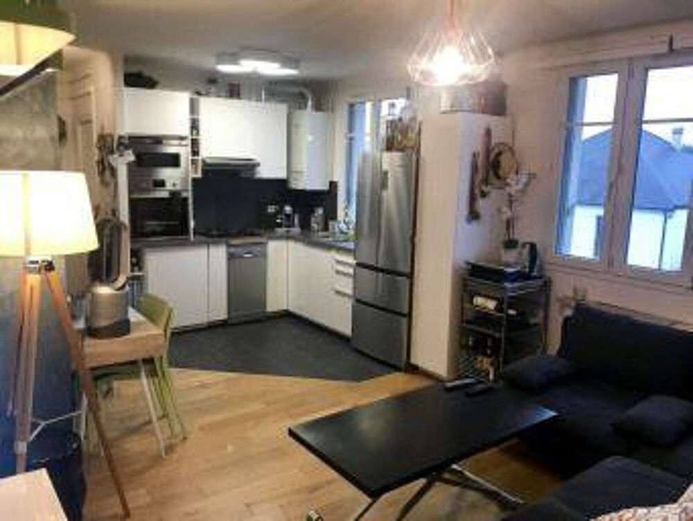 Location Appartement Beau T3 meublé 51m² traversant, Maisons-alfort
