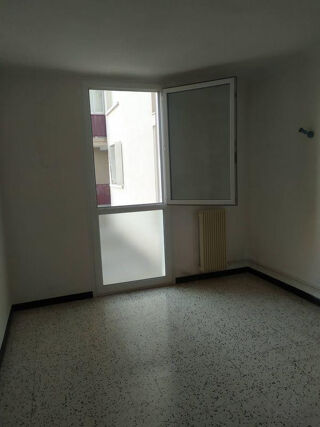  Appartement à louer 2 pièces 45 m²