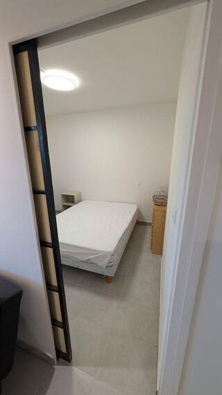  Appartement à louer 2 pièces 35 m²