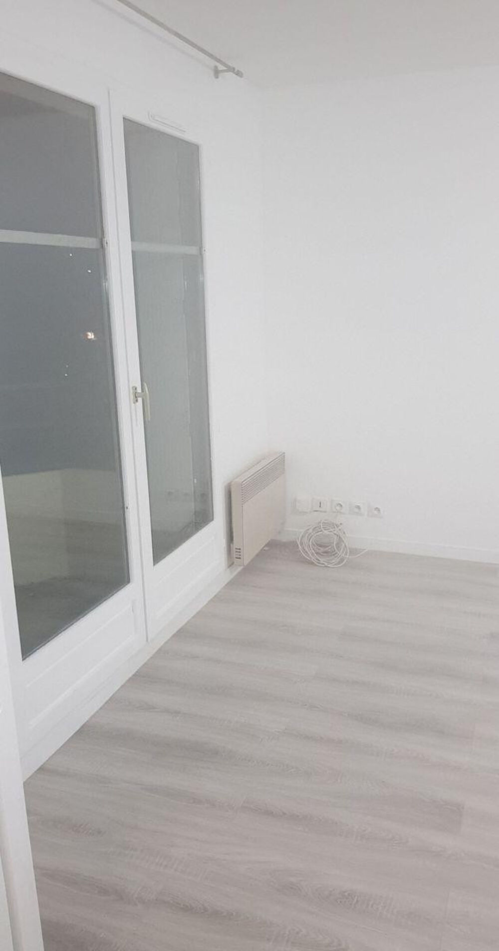 Location Appartement Grand studio à louer+parking Villeneuve-saint-georges
