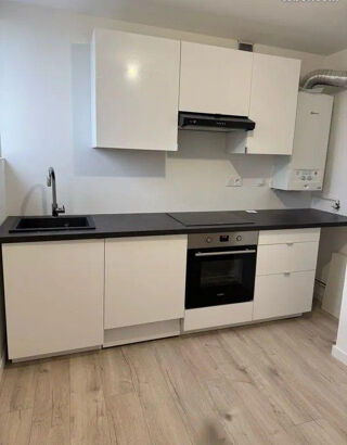  Appartement à louer 4 pièces 67 m²