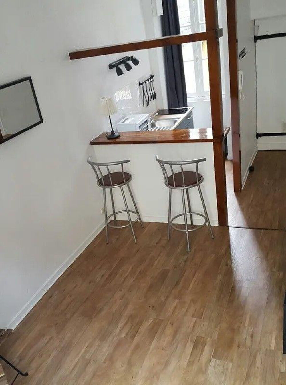 Location Appartement Studio meublé 25m² hypercentre Nantes Nantes
