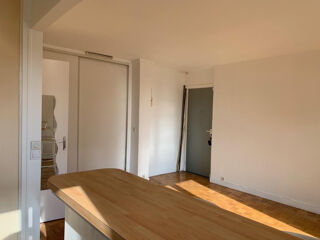  Appartement à louer 1 pièce 30 m²