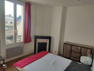  Appartement à louer 2 pièces 32 m²