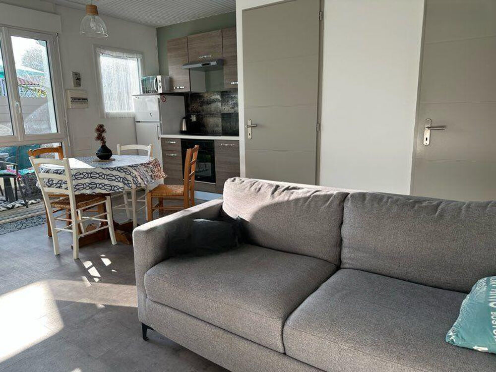 Location Maison Maison meublée T2 33m² local vélo et terrasse La rochelle