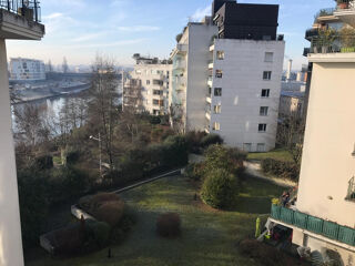  Appartement à louer 2 pièces 50 m²