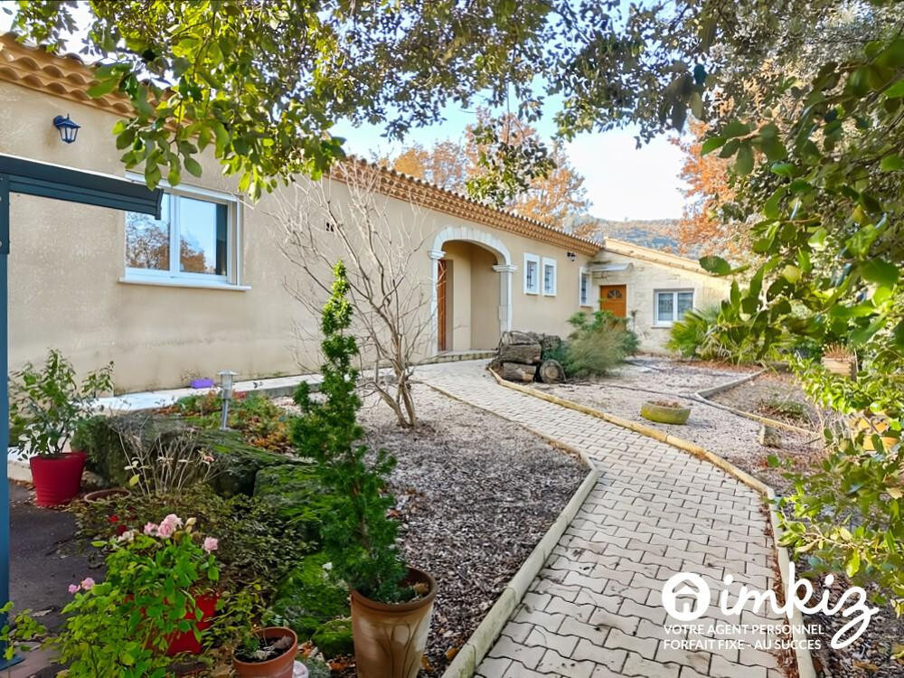 2 Maisons de plain pied de 9 et 4 pièces piscine