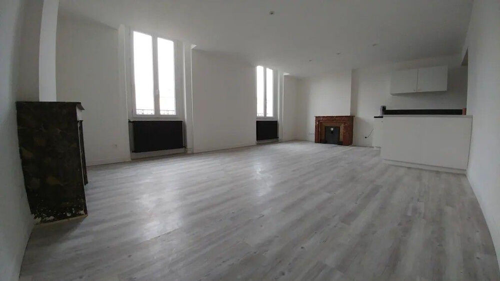 Location Appartement Grand T3 40m² près de la place Jacquard Saint-Étienne