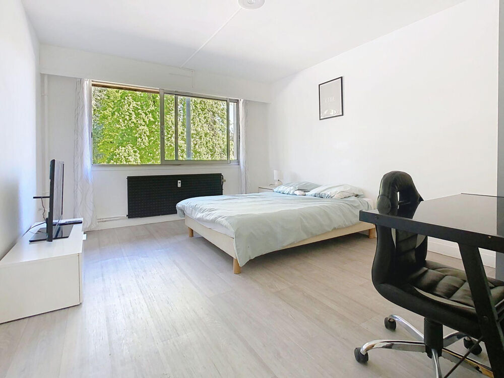 Location Appartement Chambre équipée 14m2 gare CEVA tram 17 -> Genève Annemasse