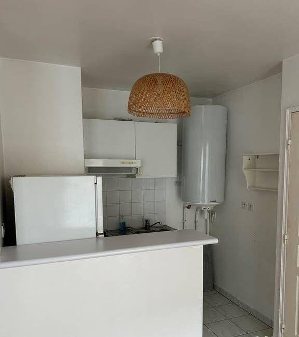 Location Appartement Beau 2P meublé 42m² avec balcon sur jardin Issy-les-moulineaux