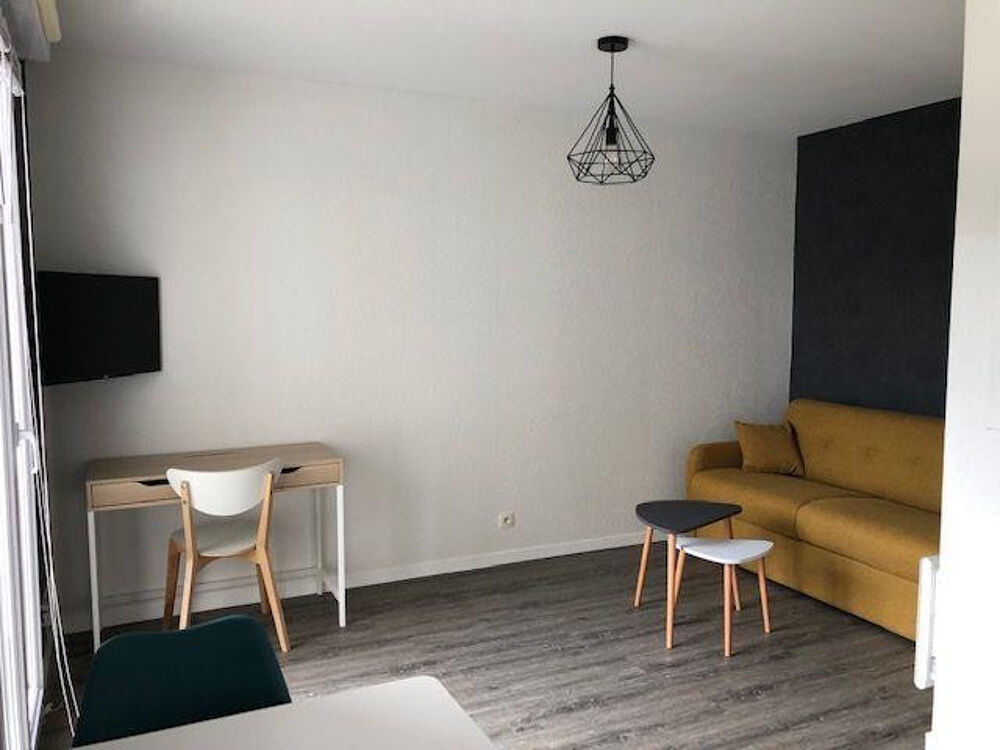 Location Appartement Location studio meublé avec parking sous sol Angers