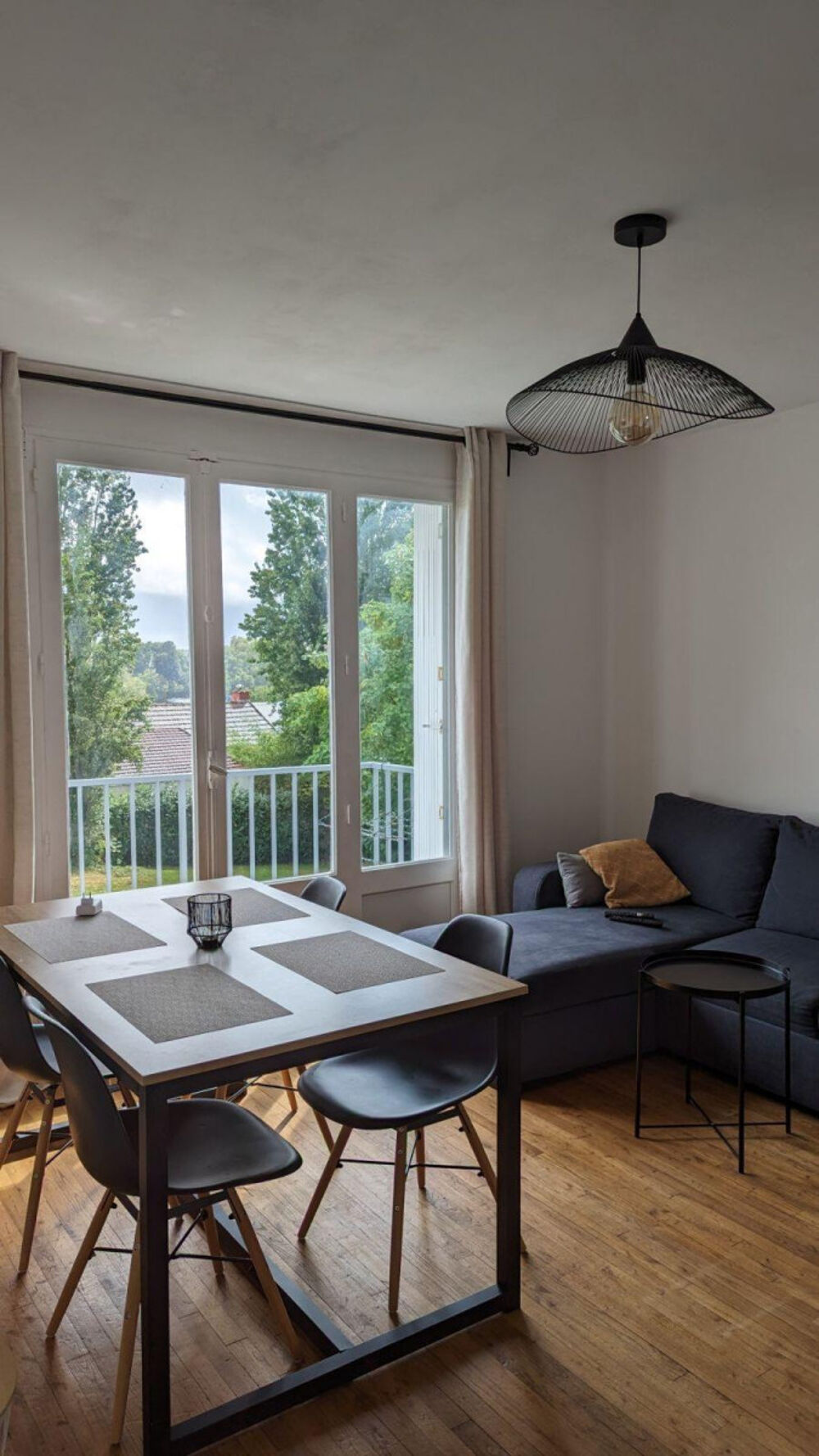 Location Appartement Chambre 11m² dispo dans coloc T4 spacieuse 65m² Nantes