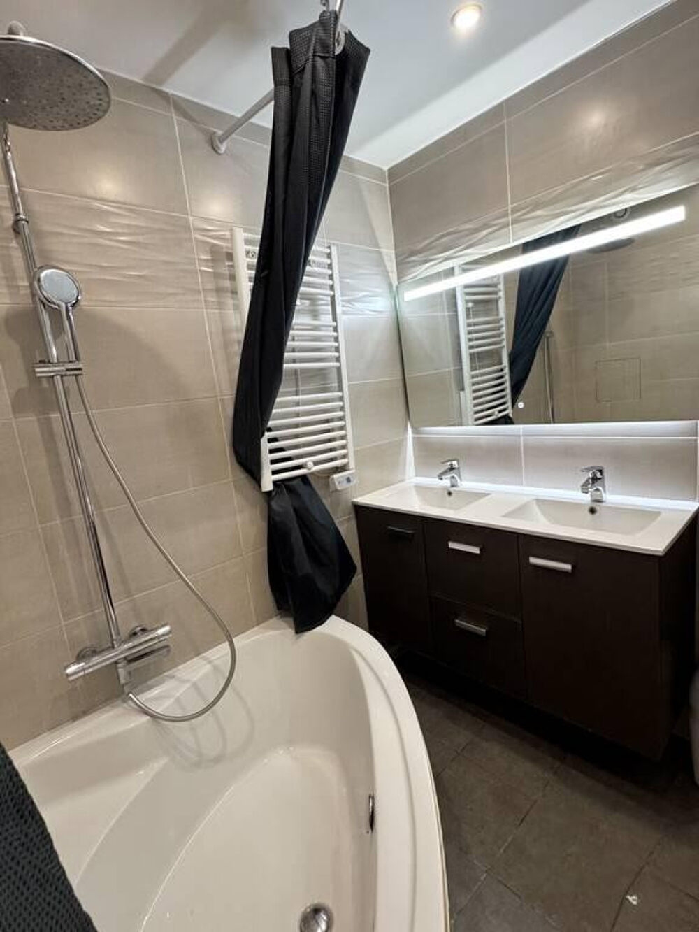 Location Appartement Chambre dans une colocation 84 m² Noisiel