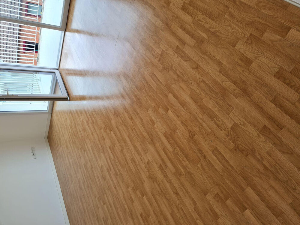 Particulier loue T4 94m2 - Lille Marbrerie