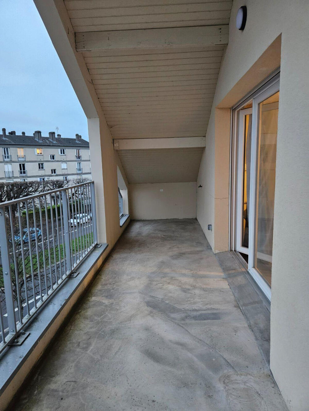 Location Appartement Location grand appartement meublé familial Melun