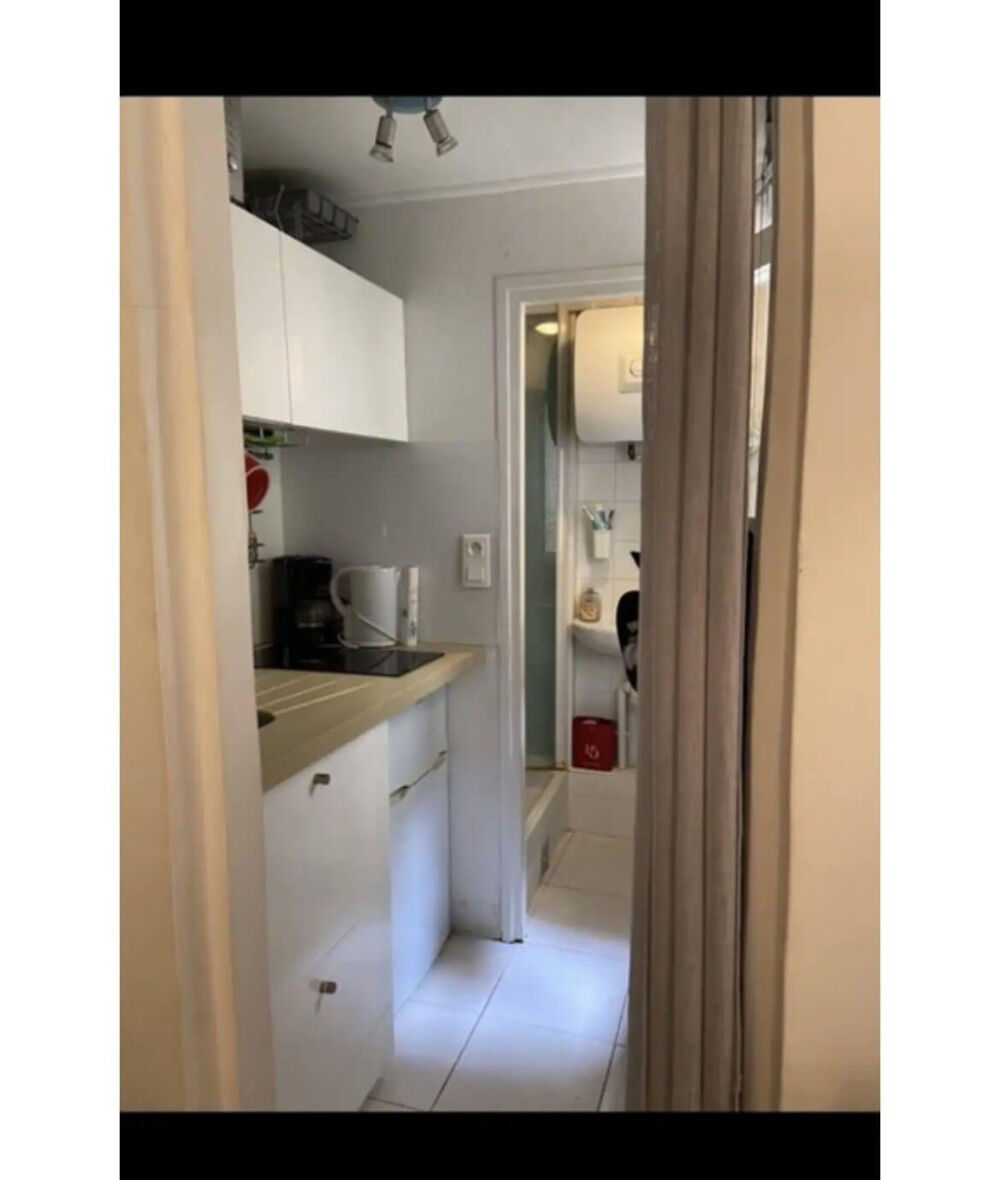 Superbe studio meublé 18m² au calme
