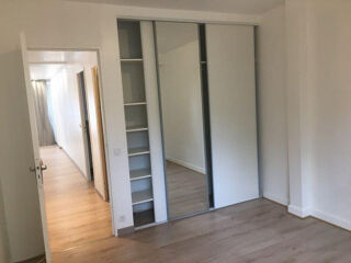  Appartement à louer 3 pièces 66 m²