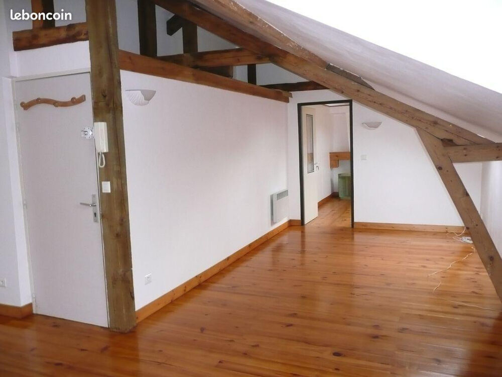 Location Appartement Appartement F2 50 m2 - mansardé Le havre