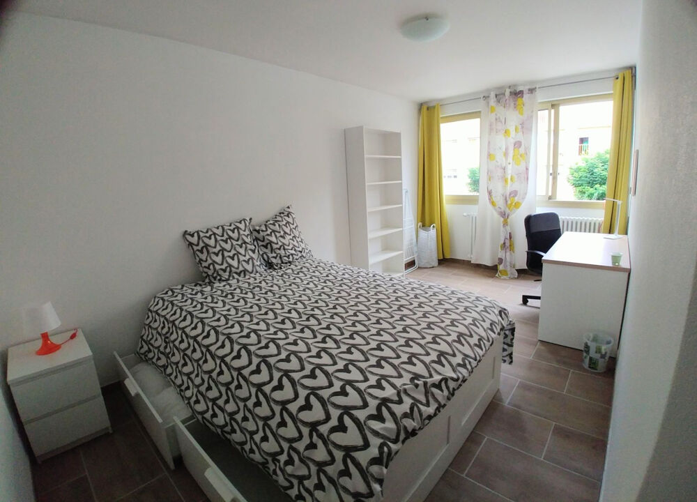Location Appartement Chambre 15m2 privée,Colocation Étudiante,370€ TTC Saint-Étienne