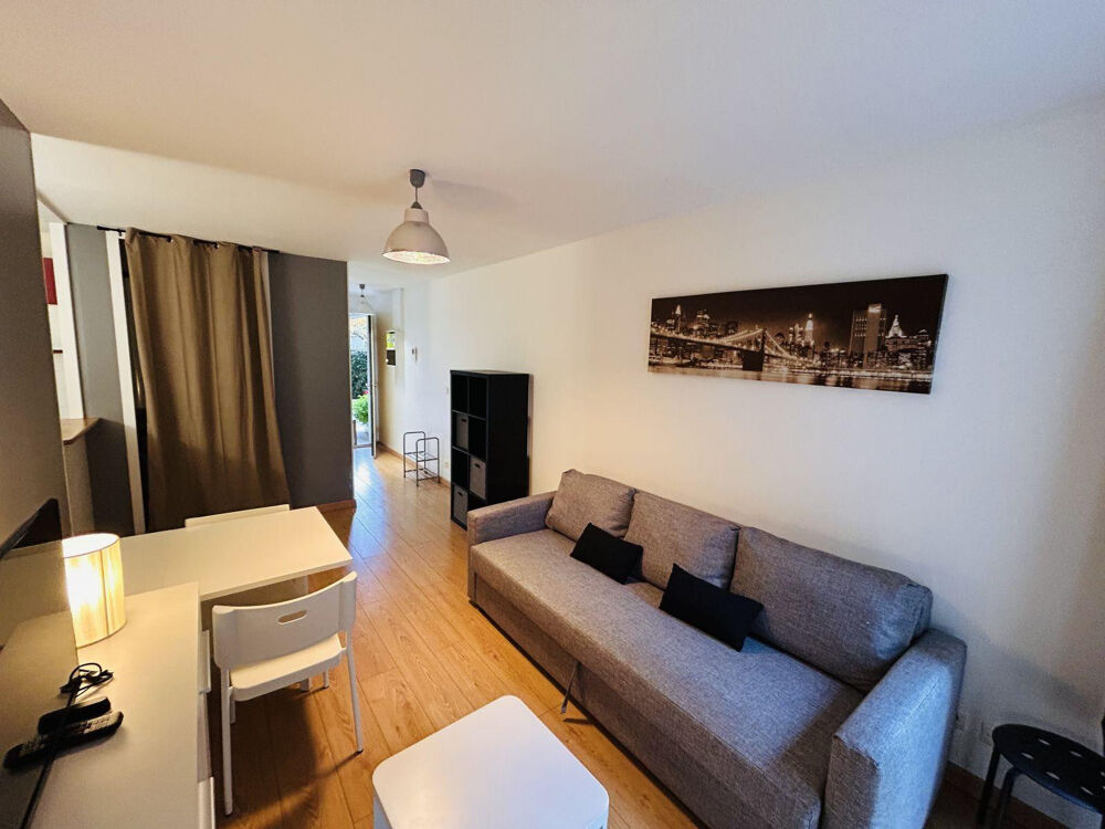 Location Appartement Studio meublé toutes charges comprises Reims