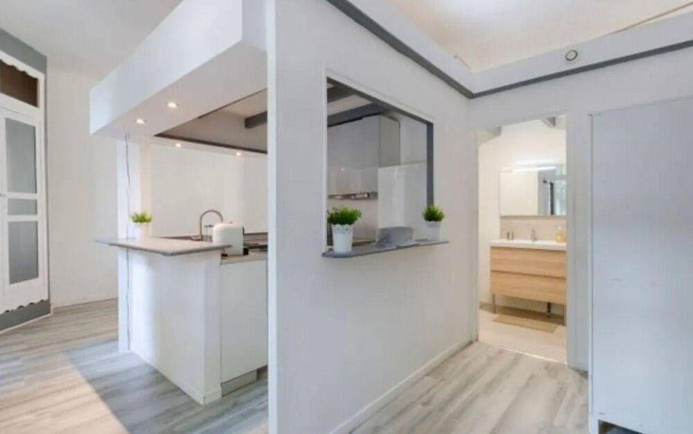 Location Appartement T2 50 m2 Aix en Provence Arts et Métiers Saint-antonin-sur-bayon
