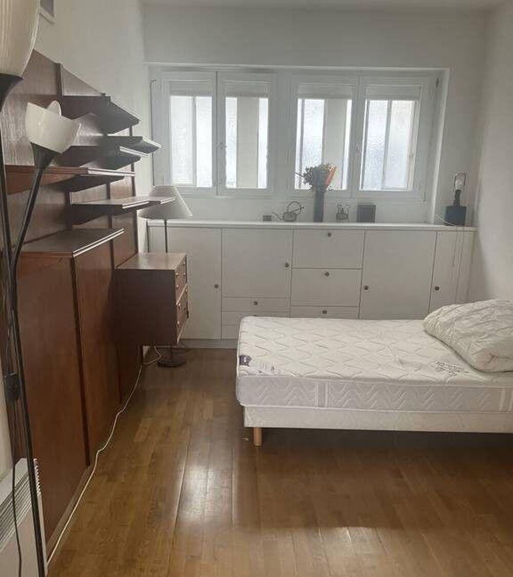 Location Appartement Beau studio meublé 36m² donnant sur jardin Paris 13