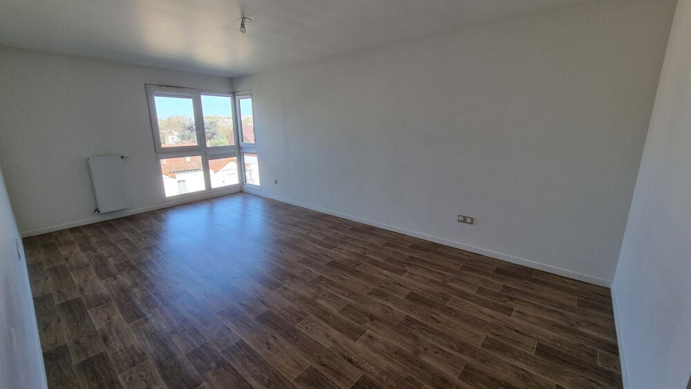 Location Appartement Grand 3P avec parking à 2 pas du RER A Nanterre