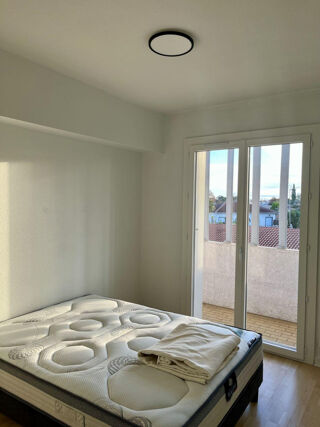  Appartement à louer 3 pièces 63 m²