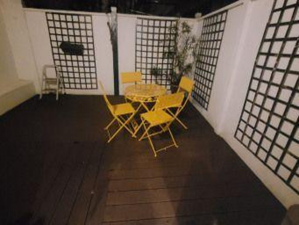 Location Appartement Véritable maisonnette en duplex au calme Courbevoie