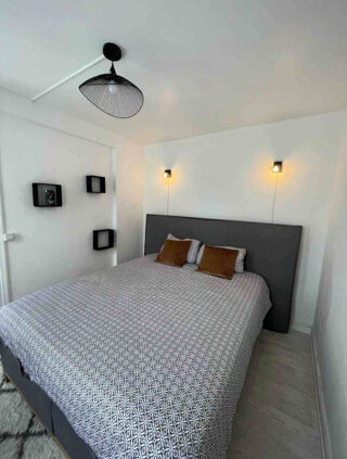 Appartement à louer 1 pièce 39 m²