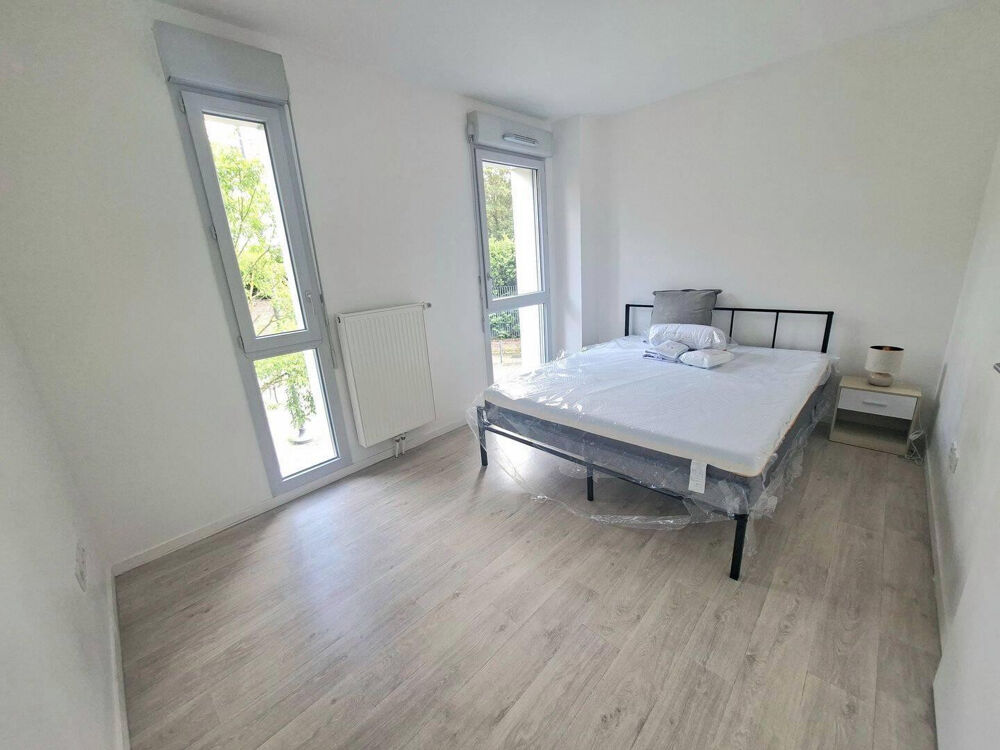 Location Appartement Beau duplex meublé 75 m² avec jardin et parking Lille