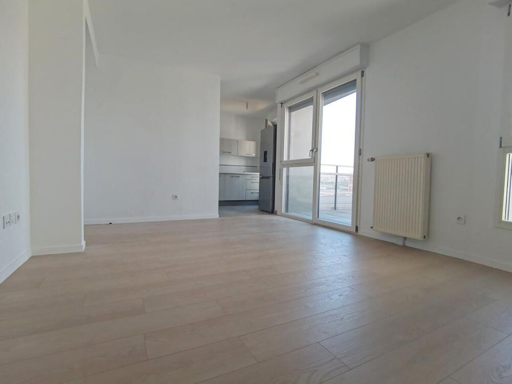Vente Appartement Ivry-sur-Seine  4P rénové avec balcon et parking Ivry-sur-seine
