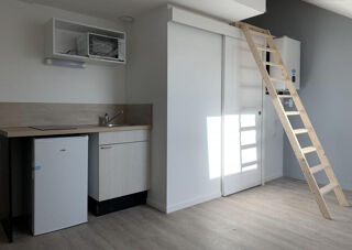  Appartement à louer 1 pièce 21 m²