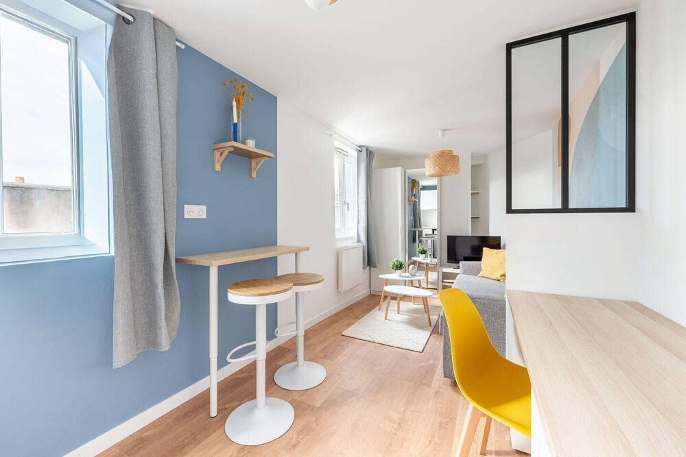 Location Appartement Studio meublé entièrement rénové - musée Dobrée Nantes