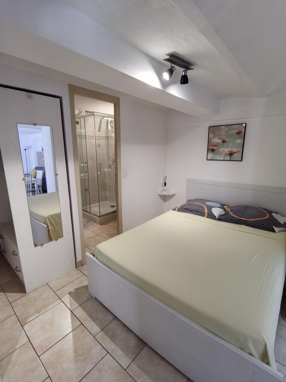Location Appartement Rare T2 bien situé. Marseille 9