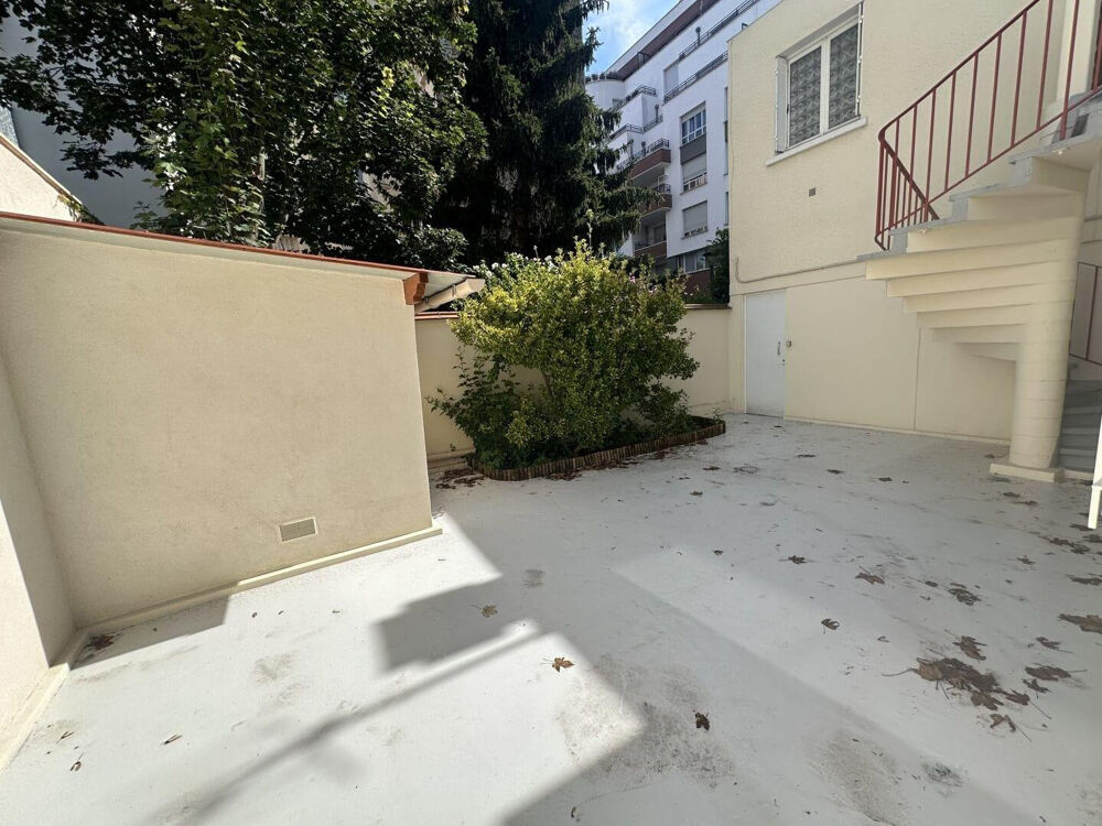 Location Appartement Beau 2P meublé 48m² équipé à neuf avec cour privée Romainville