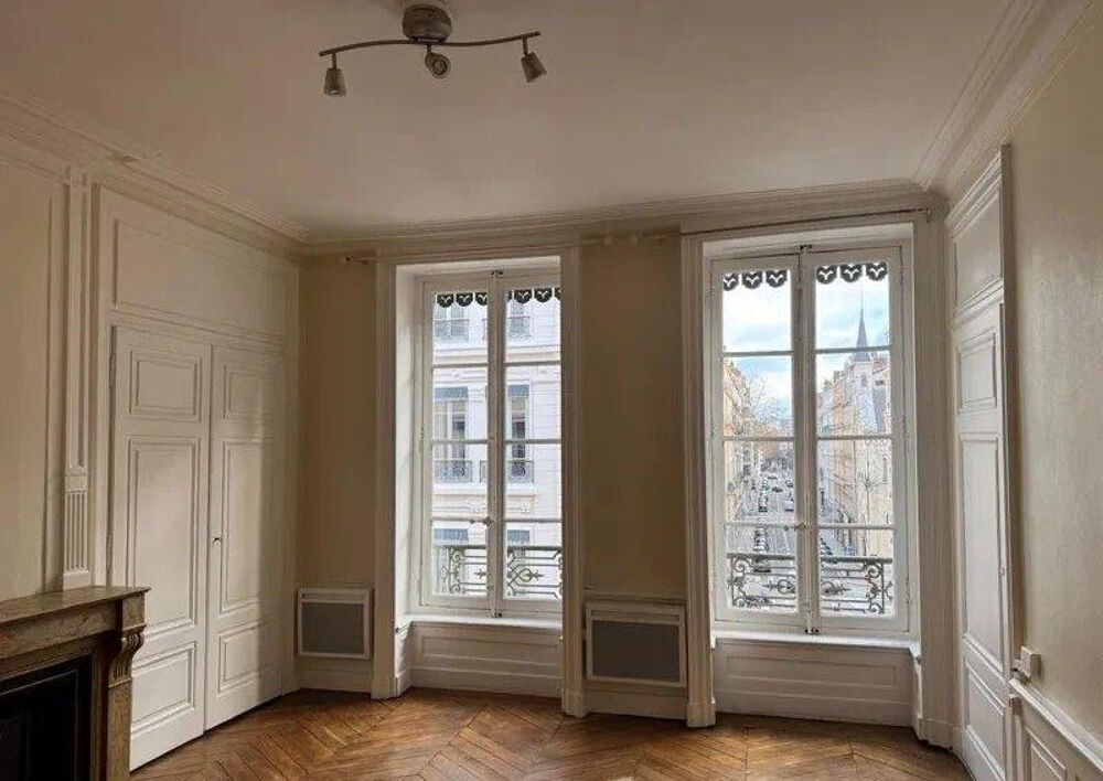 Location Appartement Beau 2P 46m² clair, traversant et sans vis à vis Lyon 6