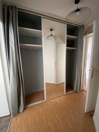  Appartement à louer 2 pièces 50 m²